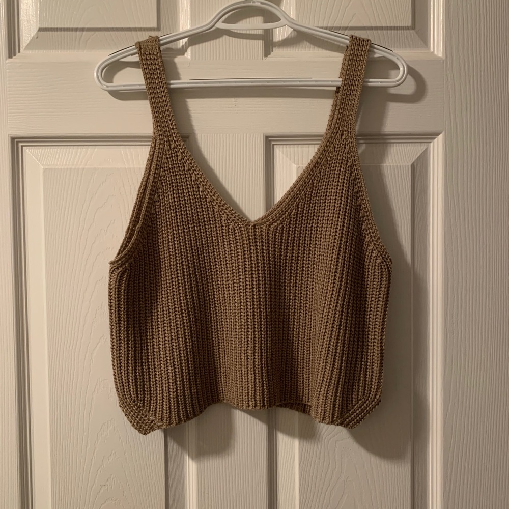 Cropped Sweater Tank